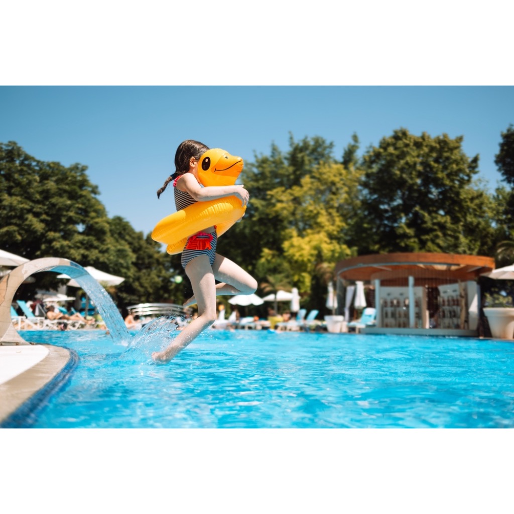 Piscinas de Hotel con Niños en Palomino: Guía para Familias
