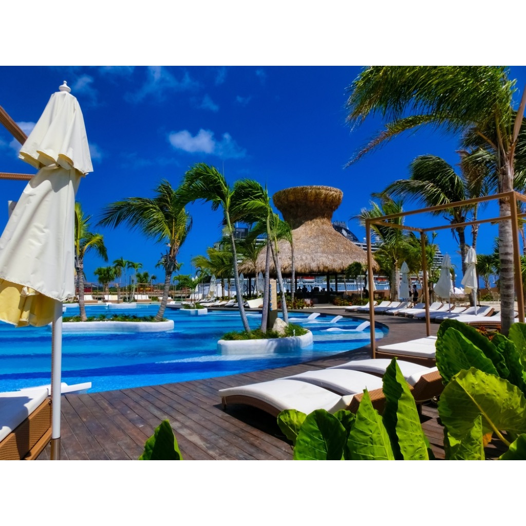 Resorts en Puerto Plata: Cómo Disfrutar el Domingo con Amigos Sin Hospedaje