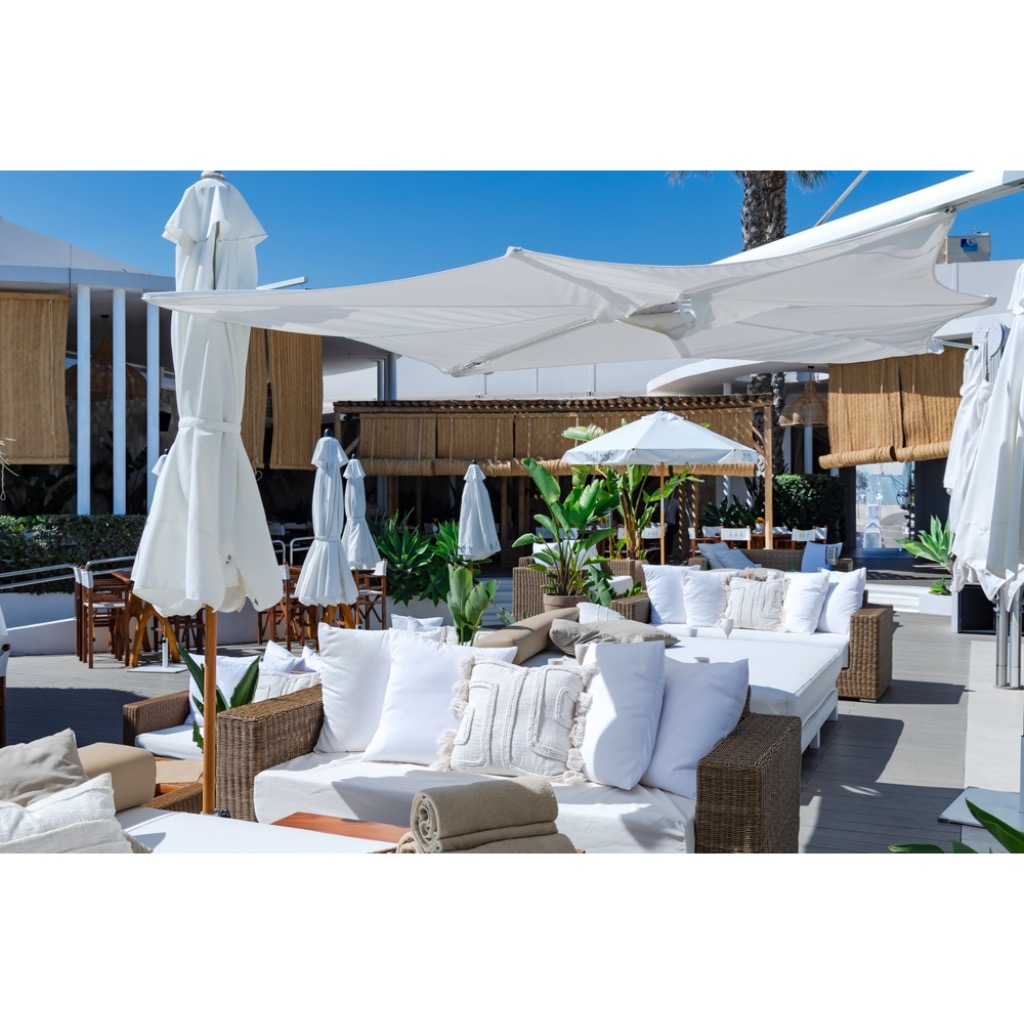 Beach Club Lisbon: How to Enjoy a Perfect Sunday on a Hammock